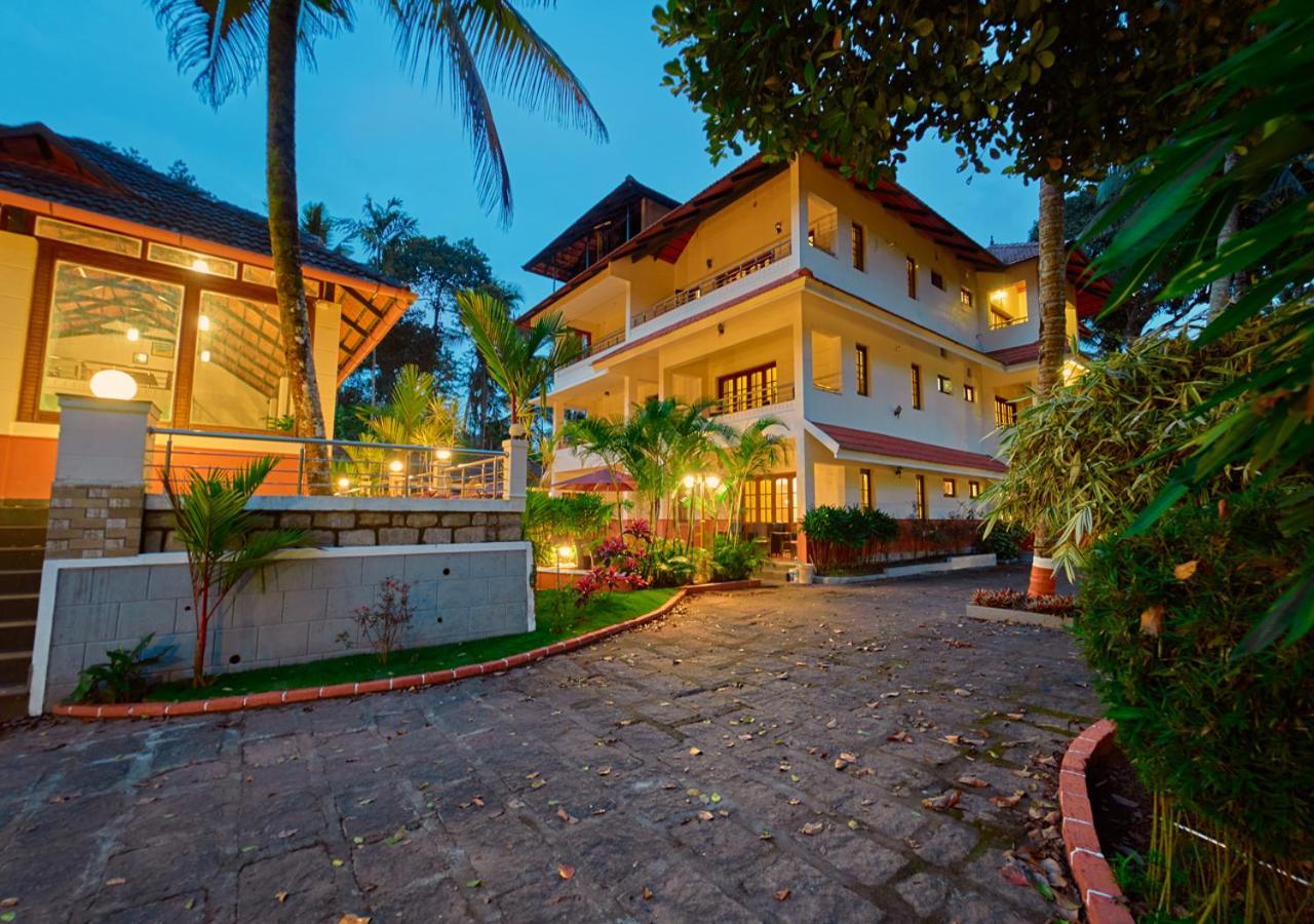 Ushasree Wayanad Heritage Premium Pool Resort By Voye Homes Ambalavayal 외부 사진
